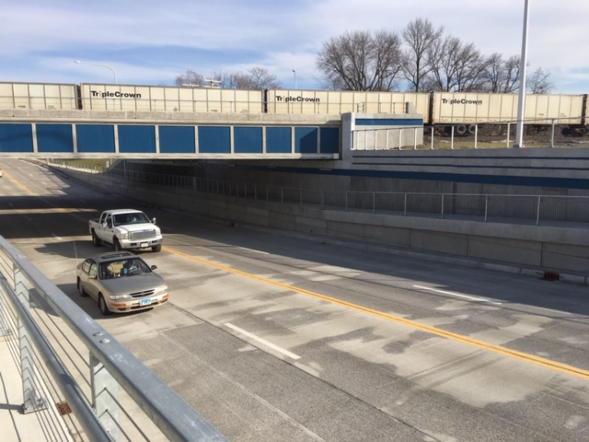 23275 IDOT Ash Street underpass photo1