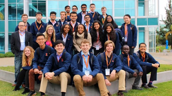 A group of UIUC entreprenurial students and faculty 